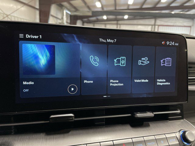 Used 2024 Hyundai Kona SEL FWD image 19