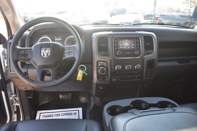 Used 2022 RAM 1500 Tradesman w/ Chrome Appearance Group image 17