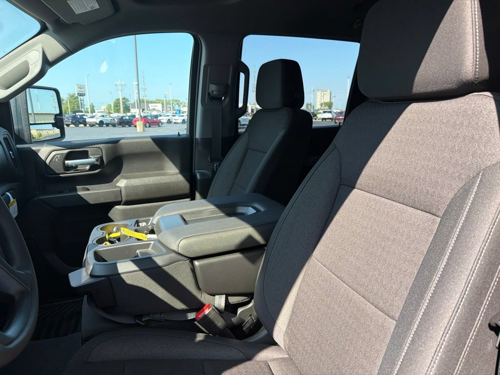 New 2026 Chevrolet Silverado 2500 Custom w/ Custom Value Package AWD/4WD image 12
