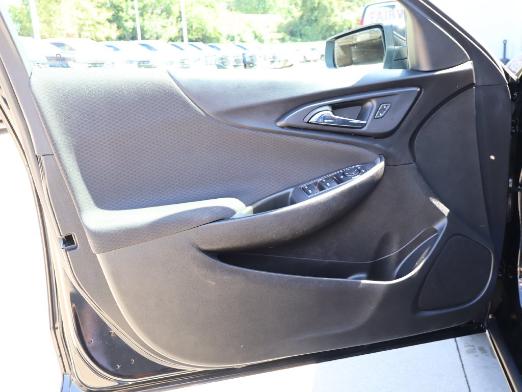 Certified 2020 Chevrolet Malibu RS FWD image 11