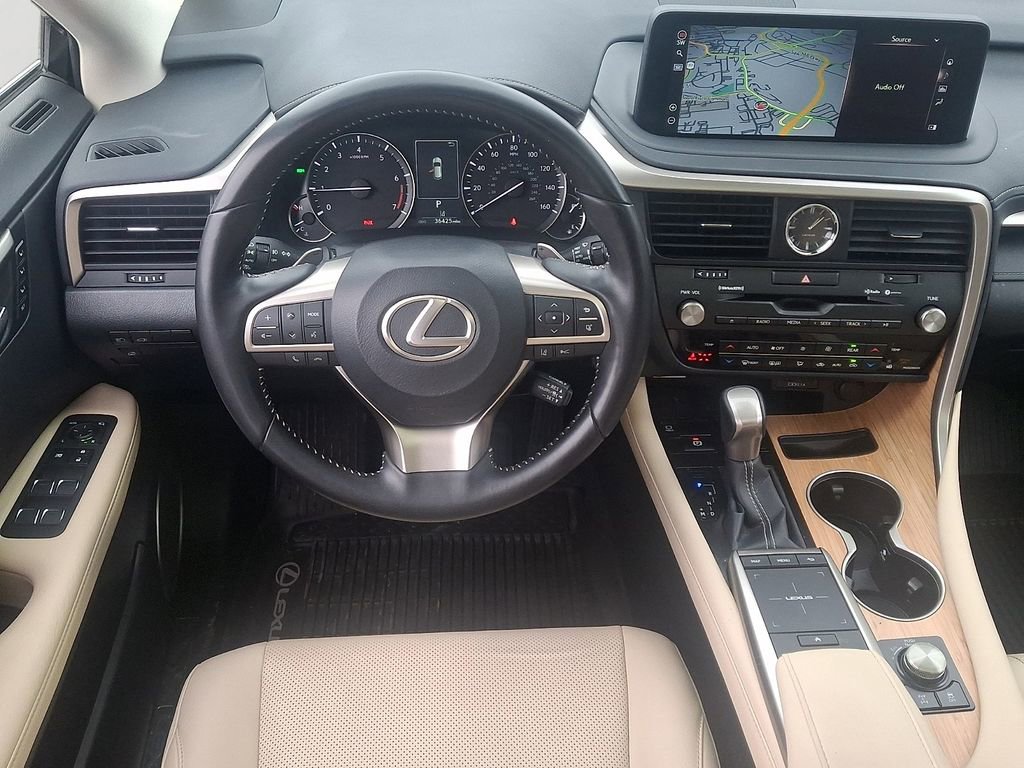 Used 2022 Lexus RX 350L Premium w/ Premium Package image 12