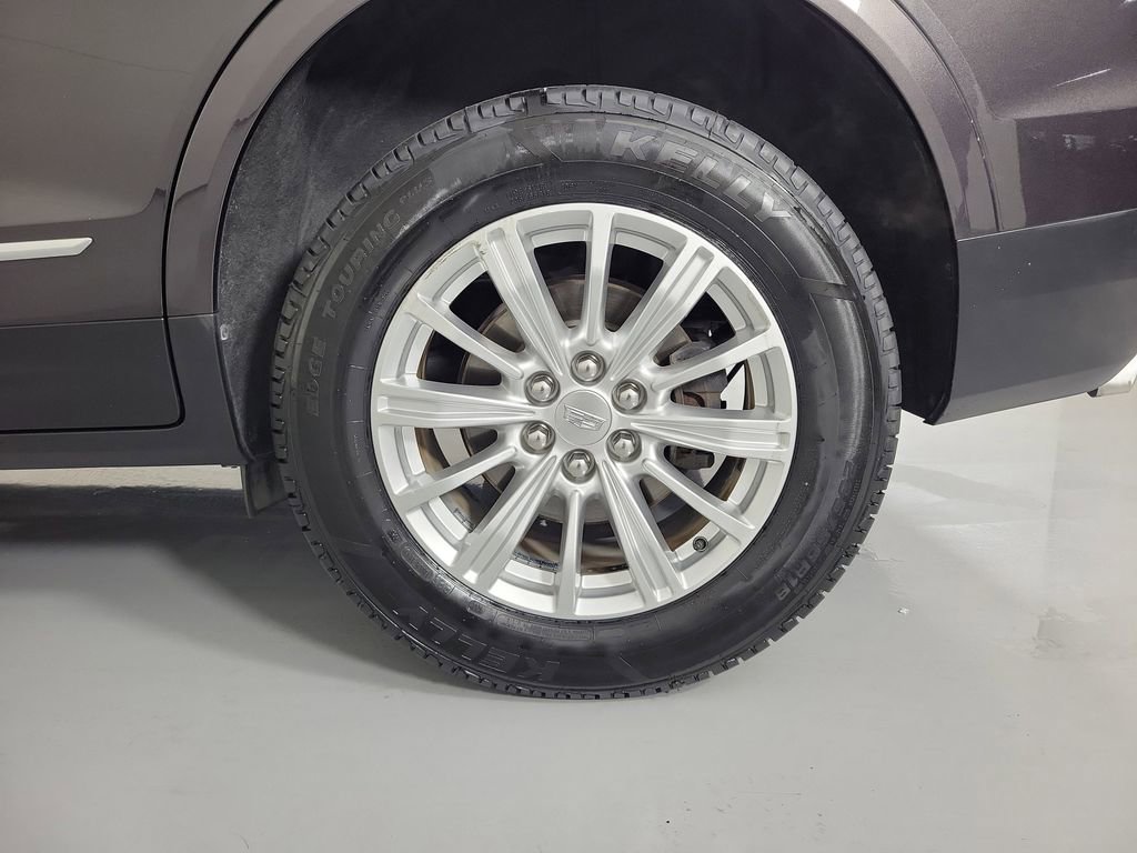 Used 2018 Cadillac XT5 FWD image 10