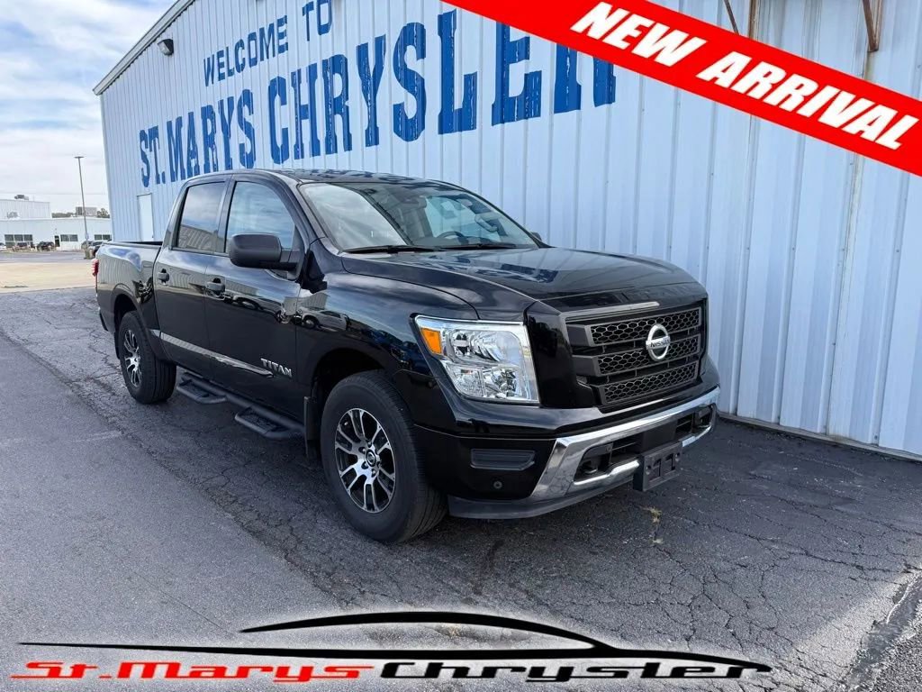 Used 2022 Nissan Titan SV w/ SV Convenience Package