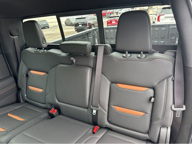 New 2026 GMC Sierra 1500 AT4 w/ AT4 Premium Package AWD/4WD image 16