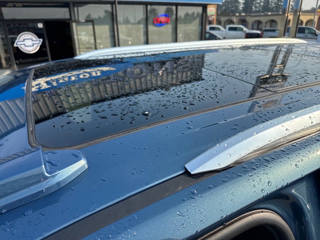 Used 2025 Chevrolet Tahoe High Country w/ Sun And Tow Package image 12