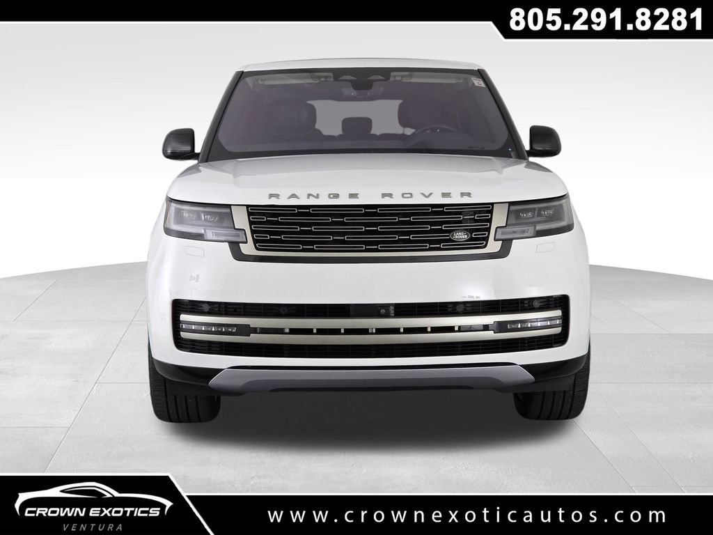 Used 2023 Land Rover Range Rover SE AWD/4WD image 2