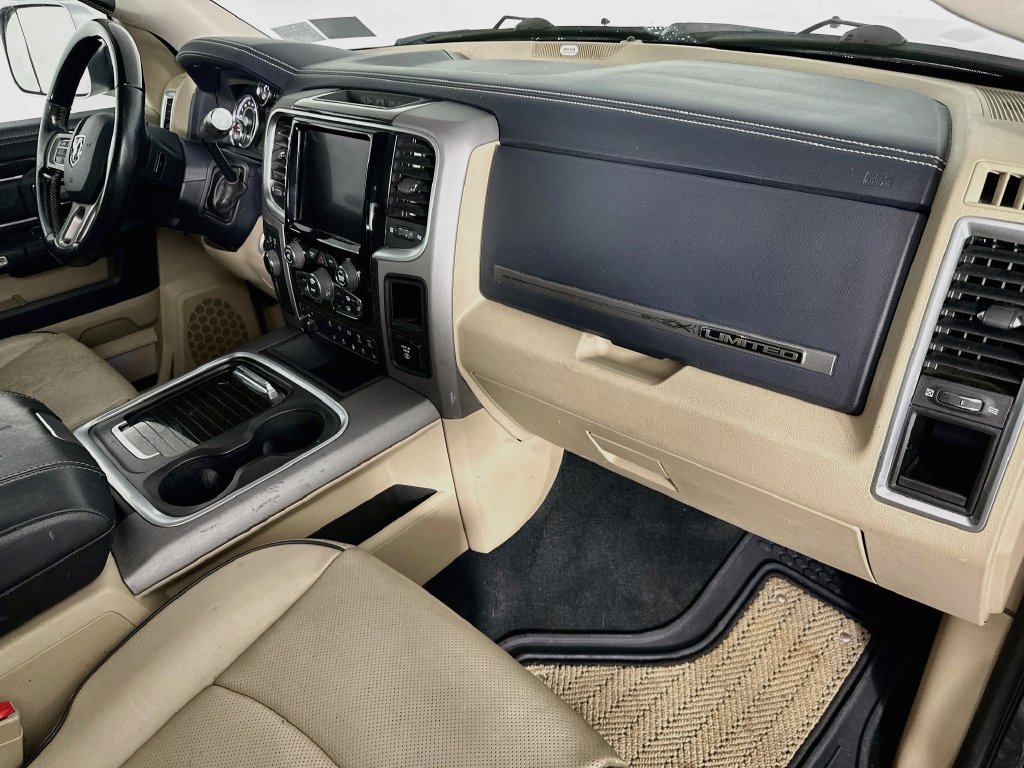 Used 2018 RAM 2500 Limited AWD/4WD image 32
