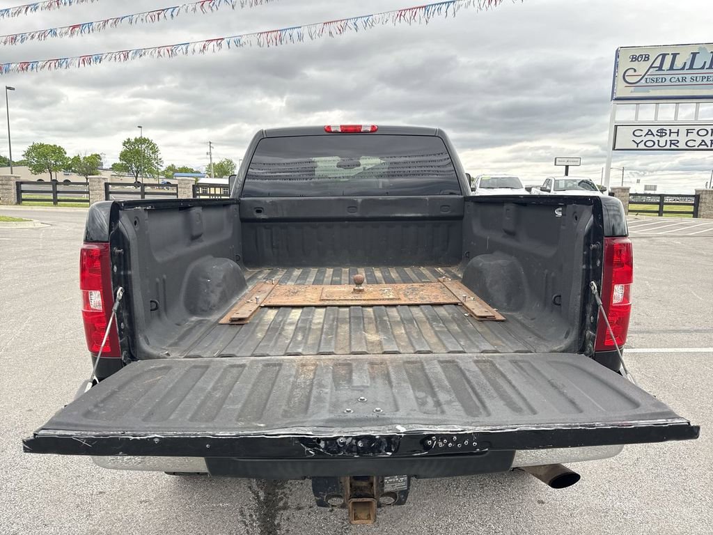 Used 2013 Chevrolet Silverado 2500 LT w/ Suspension Package, Off-Road AWD/4WD image 17