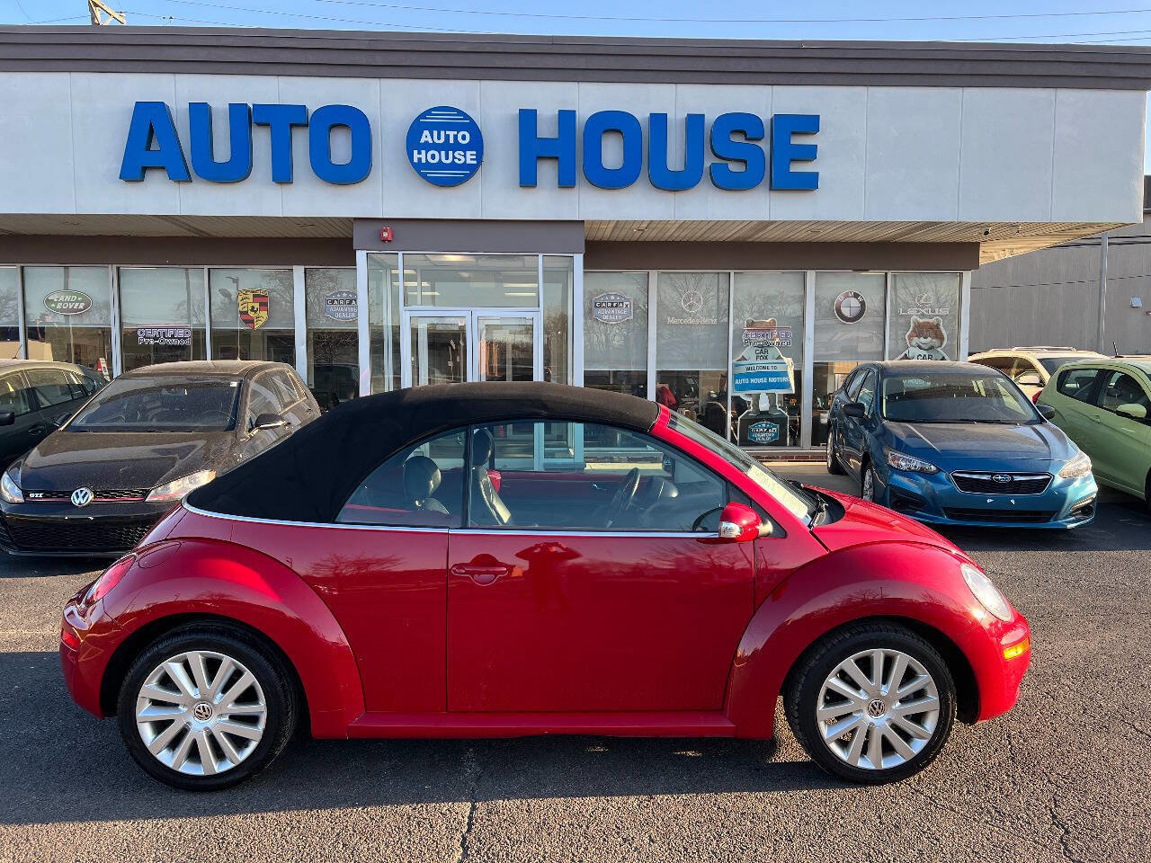 Used 2008 Volkswagen Beetle SE image 11