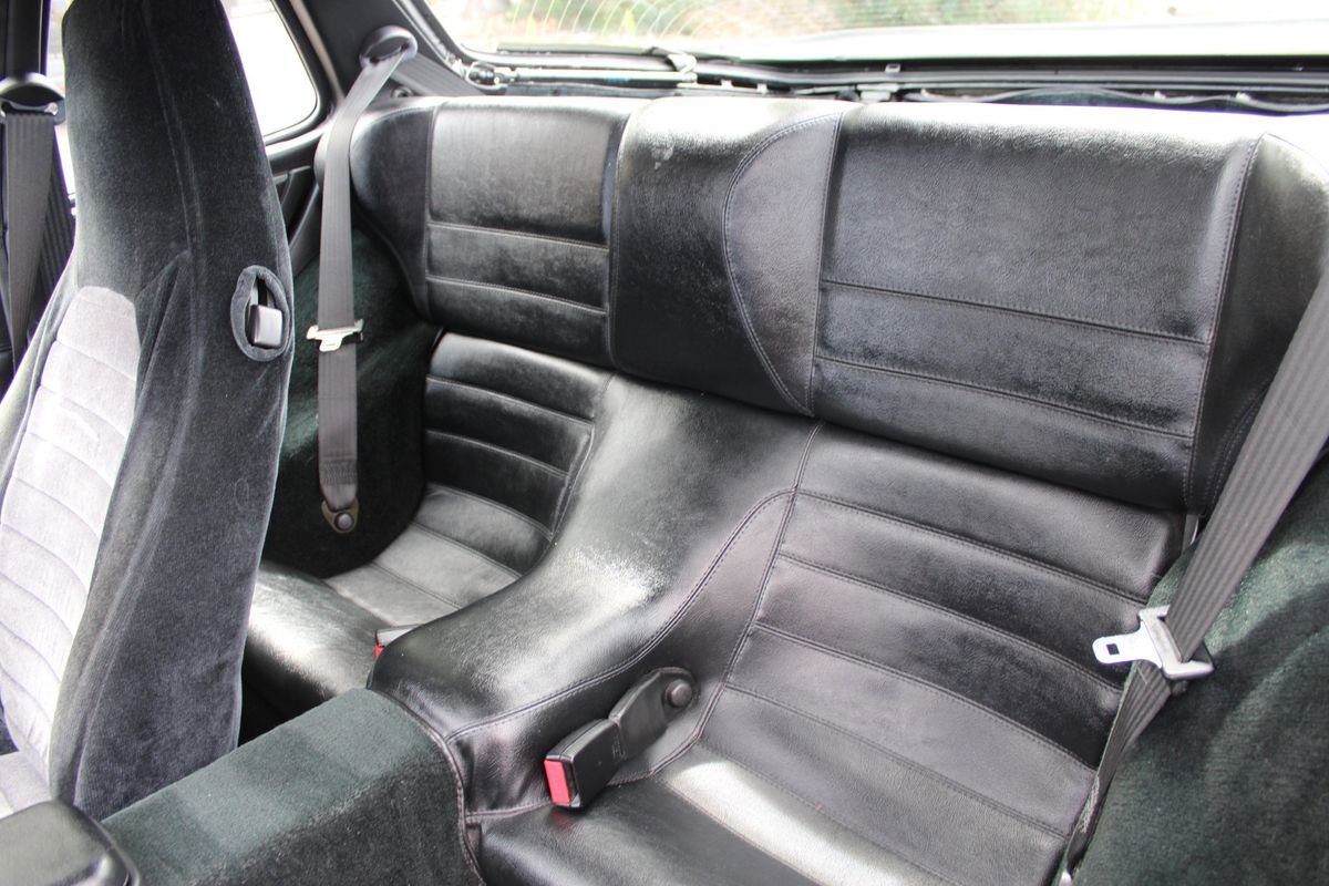 Used 1990 Porsche 944 Coupe RWD image 22