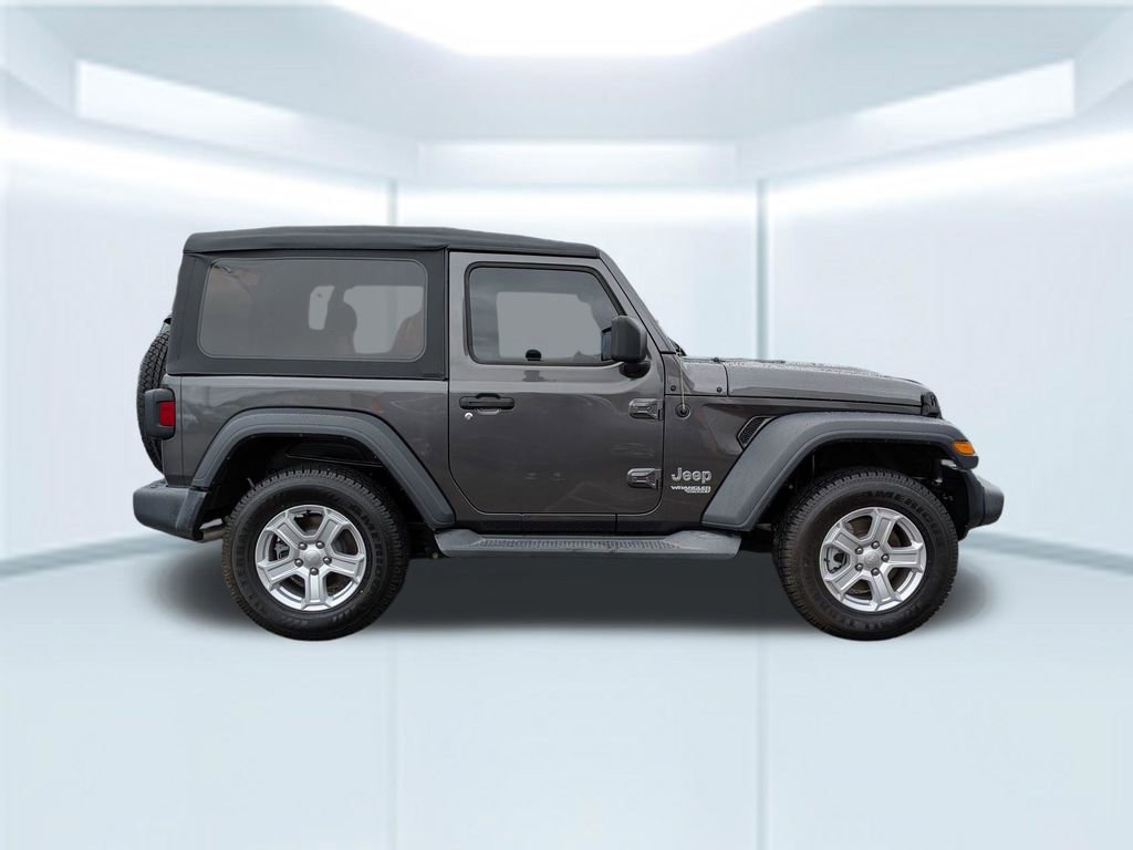 Used 2018 Jeep Wrangler Sport AWD/4WD image 7