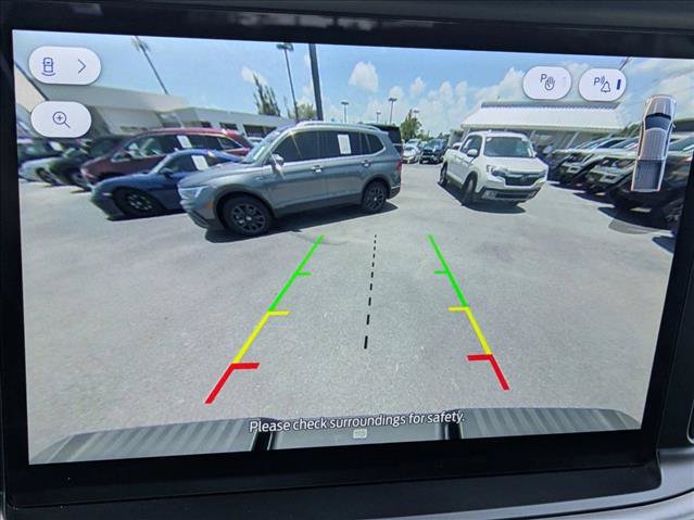 Used 2025 Ford F150 XLT w/ Equipment Group 301A Standard AWD/4WD image 13
