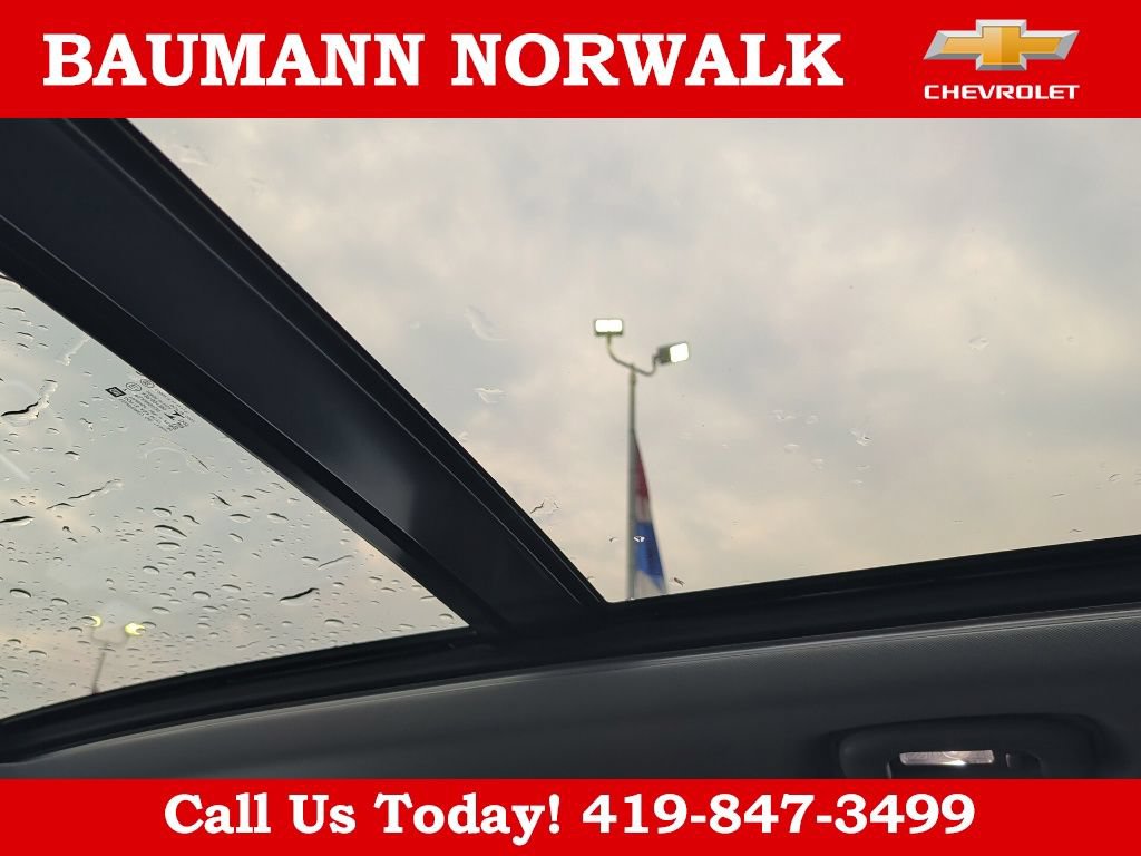 Used 2021 Chevrolet Equinox Premier FWD image 26