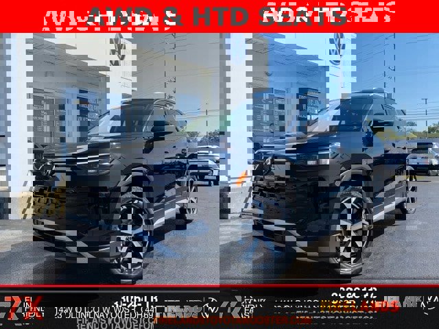 New 2025 Volkswagen Tiguan SE