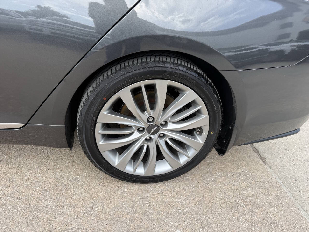 Used 2017 Genesis G80 5.0 Ultimate RWD image 38