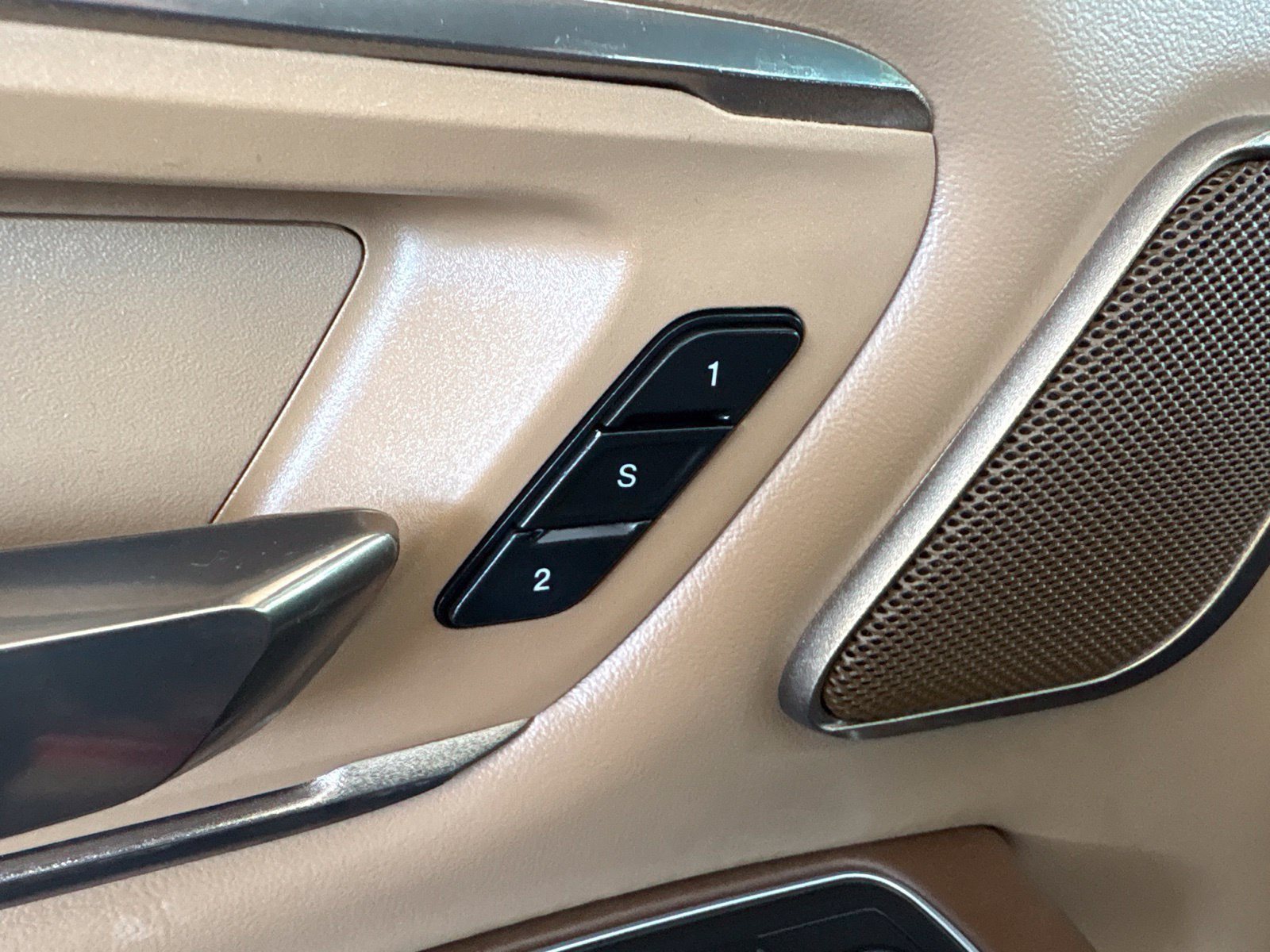 Used 2019 RAM 1500 Limited AWD/4WD image 14