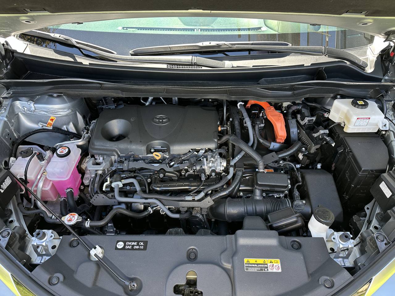 Used 2025 Toyota Sienna Platinum AWD/4WD image 15