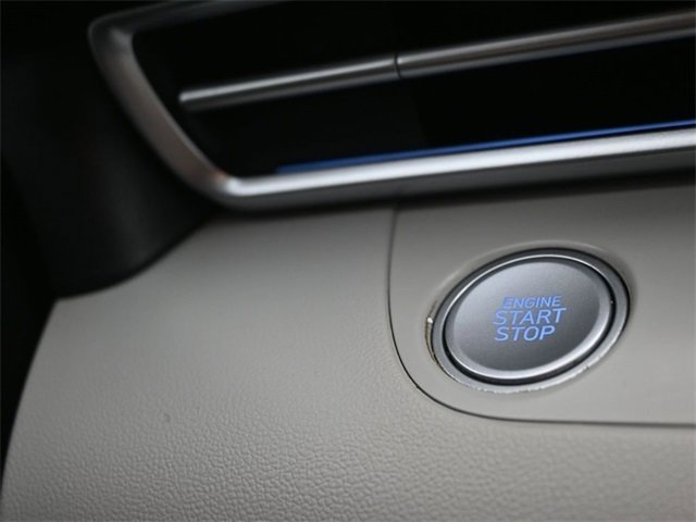 Used 2023 Hyundai Elantra Limited w/ Cargo Package image 14