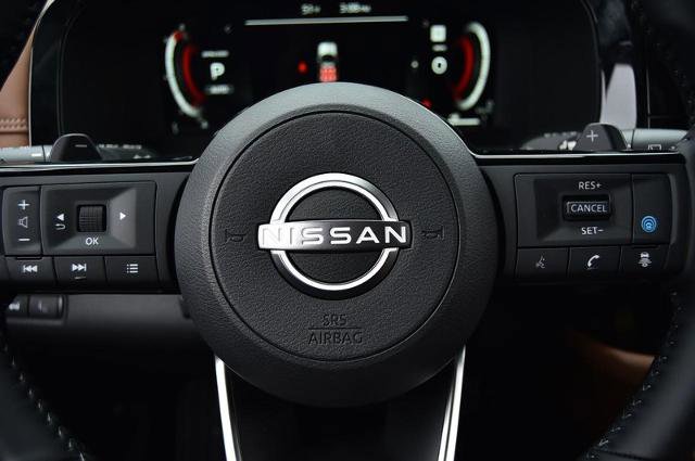 New 2025 Nissan Pathfinder Platinum w/ Cargo Package image 23