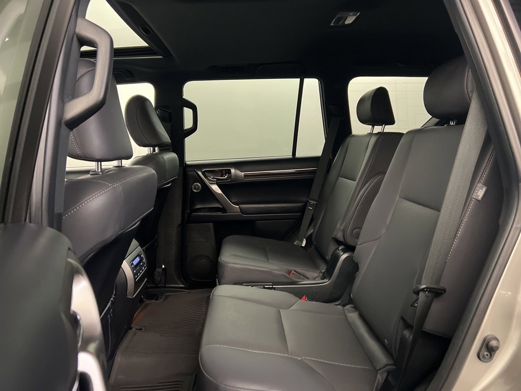Used 2023 Lexus GX 460 Premium image 33