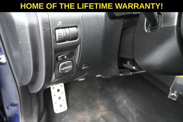 Used 2013 Subaru Impreza WRX Premium AWD/4WD image 16