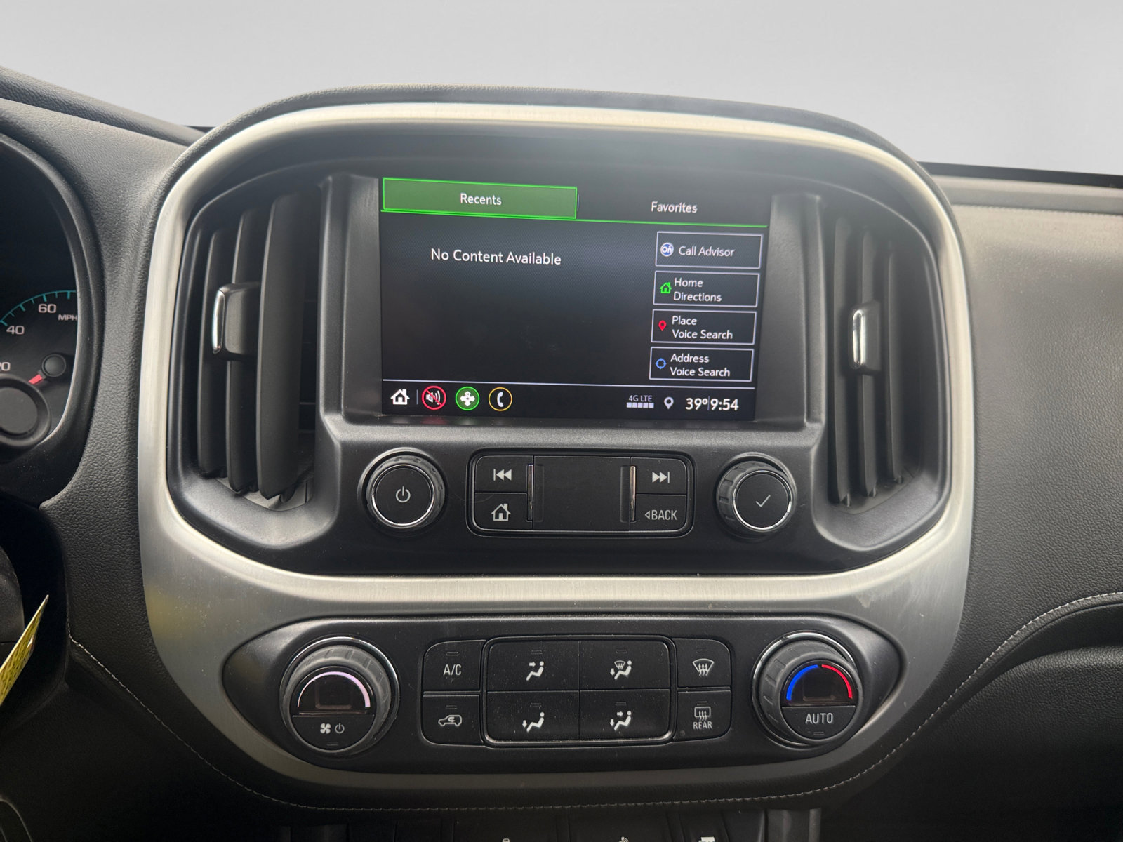 Used 2022 GMC Canyon Elevation w/ Elevation Premium Package image 17