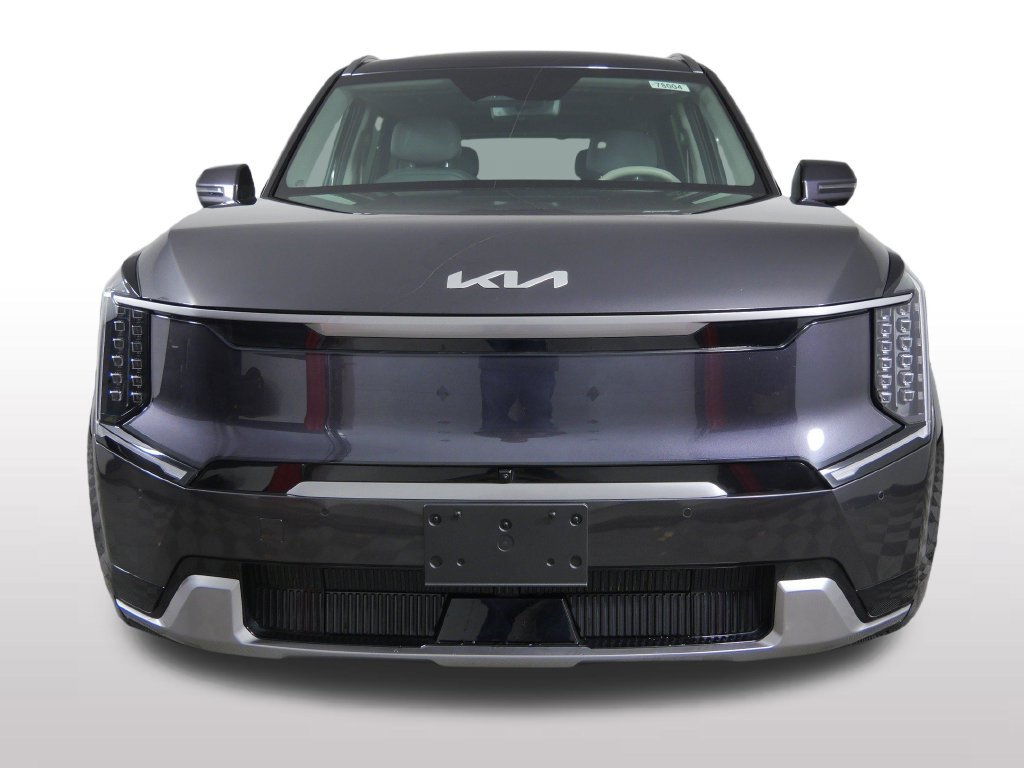 Used 2024 Kia EV9 Land AWD/4WD image 4