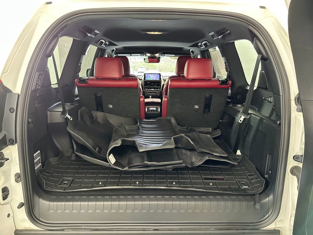 Used 2022 Lexus GX 460 Luxury w/ Sport Design Package image 47