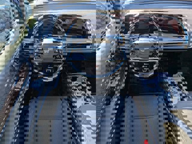 New 2026 Cadillac Vistiq Sport w/ LPO, Floor Liner Package image 18