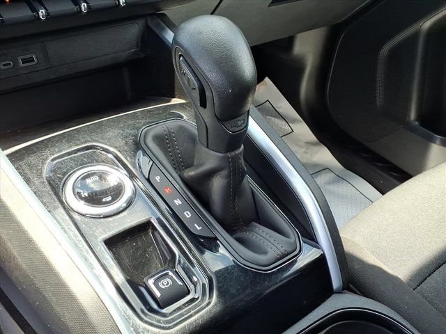 Used 2023 Chevrolet Colorado W/T AWD/4WD image 25