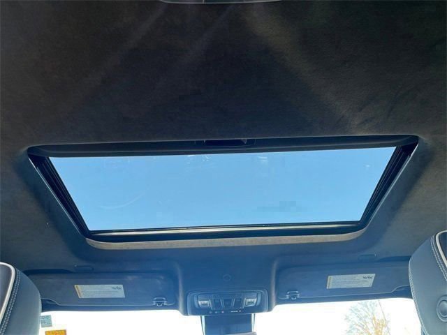 Used 2024 GMC Sierra 2500 AT4X image 26