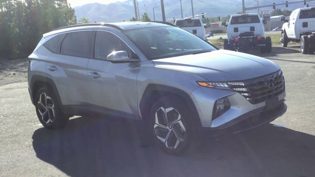 Used 2024 Hyundai Tucson Limited image 2