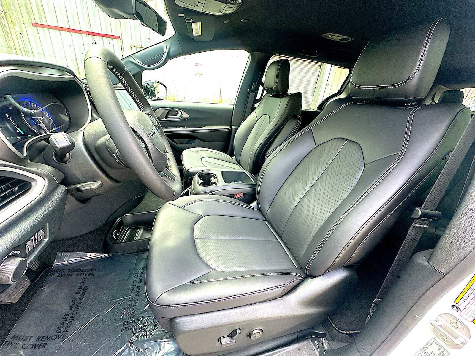 New 2026 Chrysler Voyager LX FWD image 13