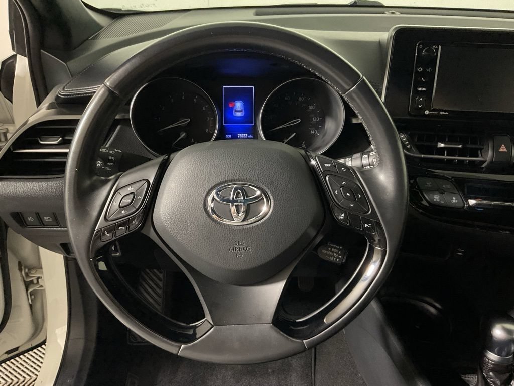 Used 2018 Toyota C-HR XLE FWD image 24