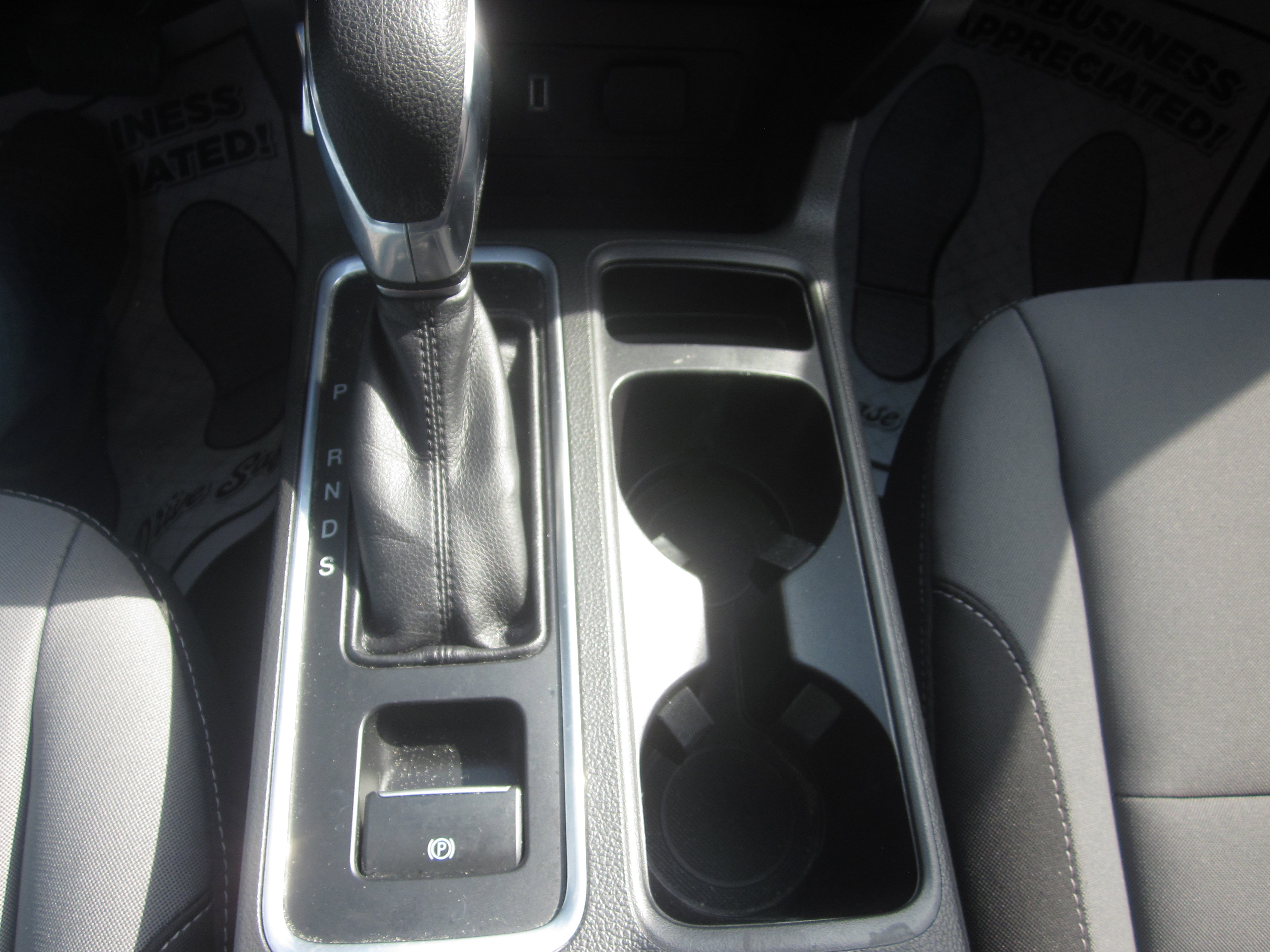 Used 2018 Ford Escape S image 13