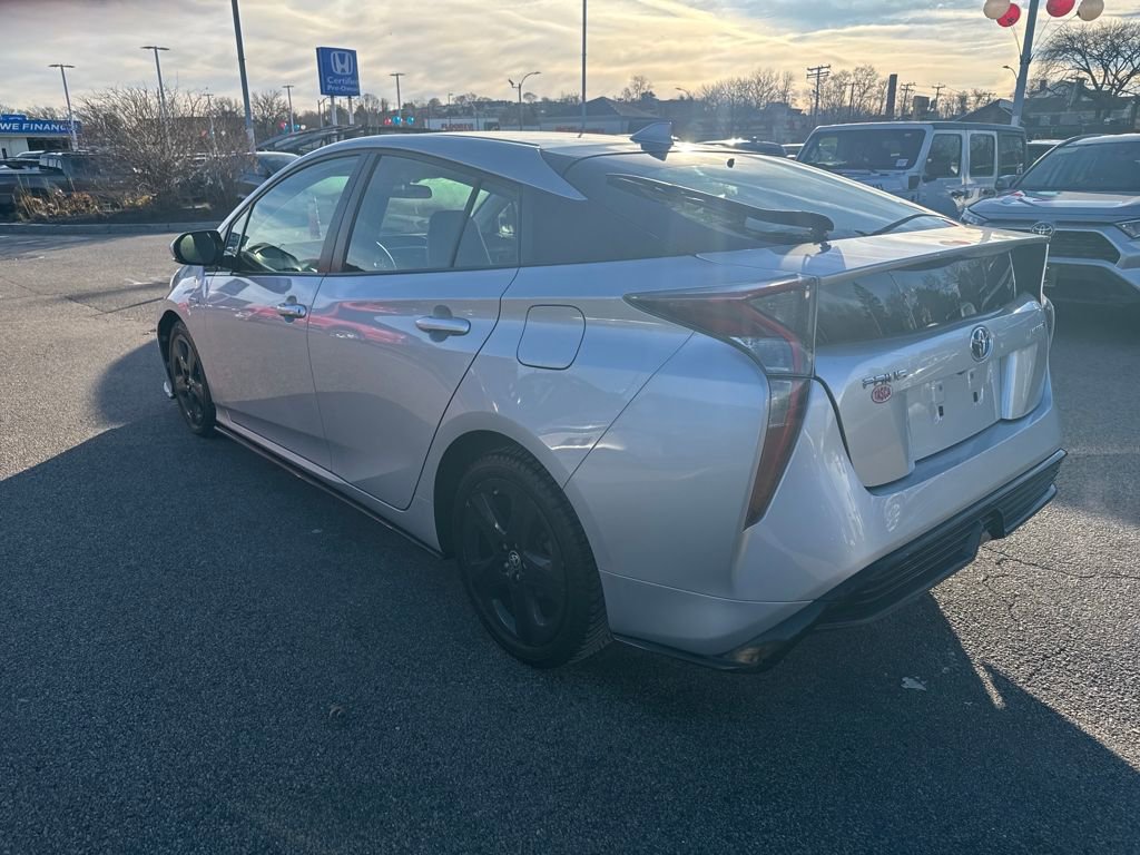 Used 2017 Toyota Prius Three Touring image 5