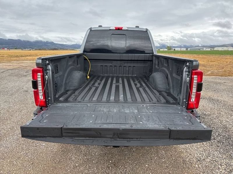Used 2024 Ford F350 Lariat w/ Black Appearance Package AWD/4WD image 12