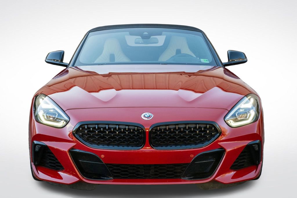 Used 2022 BMW Z4 M40i w/ Premium Package image 40
