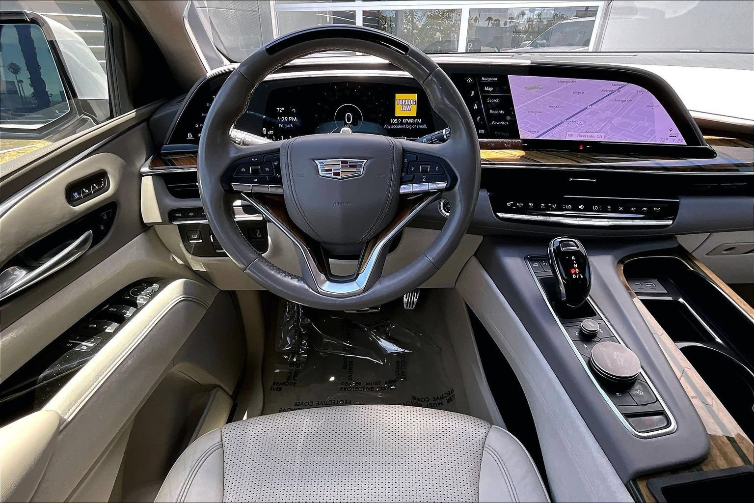 Used 2022 Cadillac Escalade Sport Platinum RWD image 5