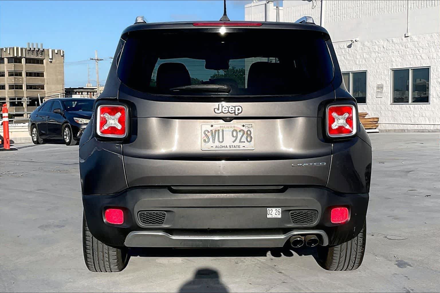 Used 2016 Jeep Renegade Limited FWD image 5