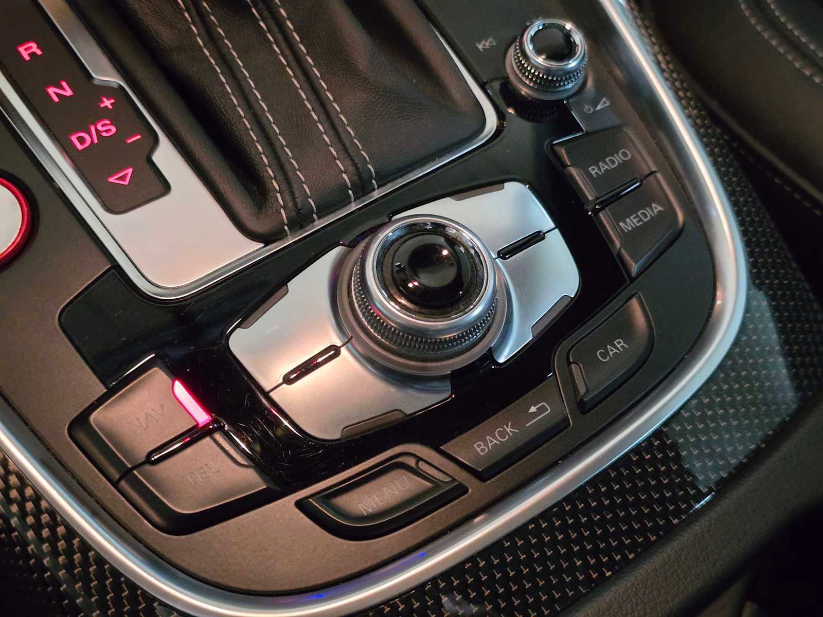 Used 2016 Audi SQ5 Premium Plus w/ Technology Package image 34