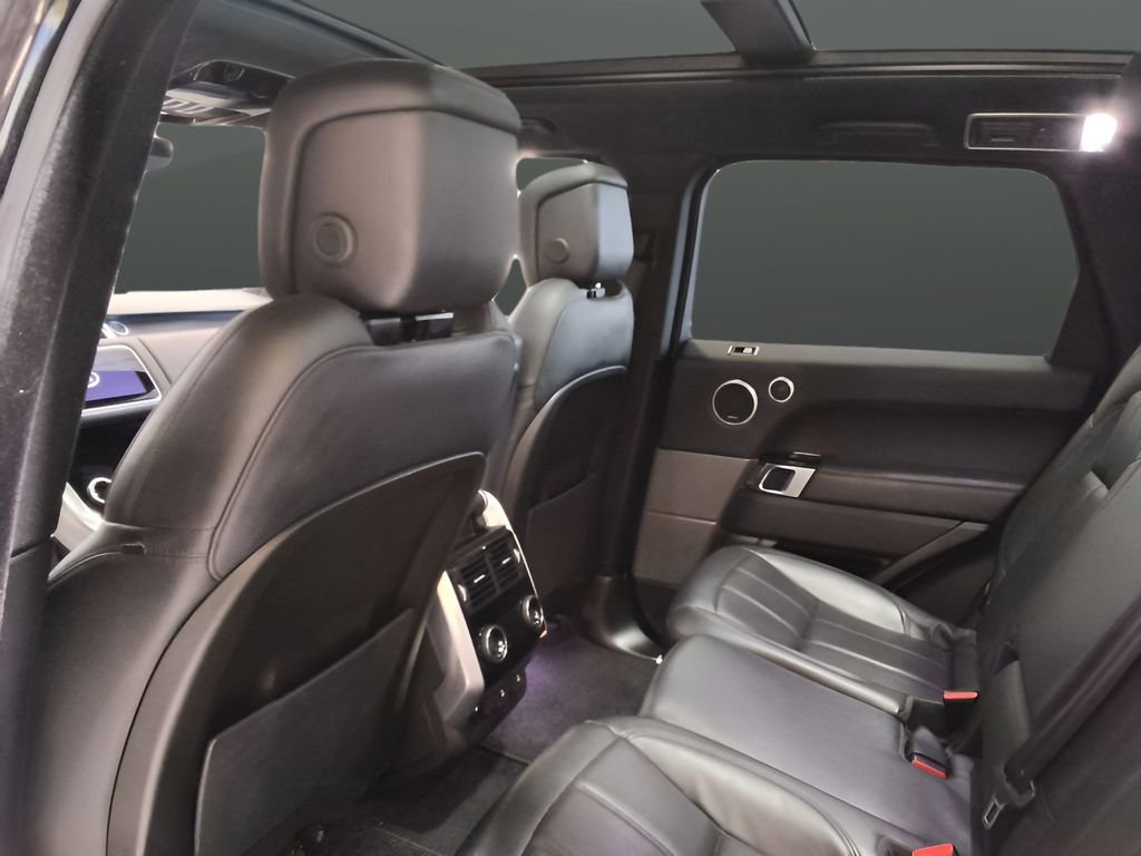 Used 2019 Land Rover Range Rover Sport HSE AWD/4WD image 28