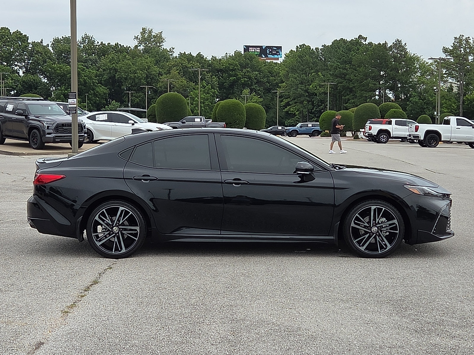 Used 2026 Toyota Camry XSE w/ Premium Package FWD image 6