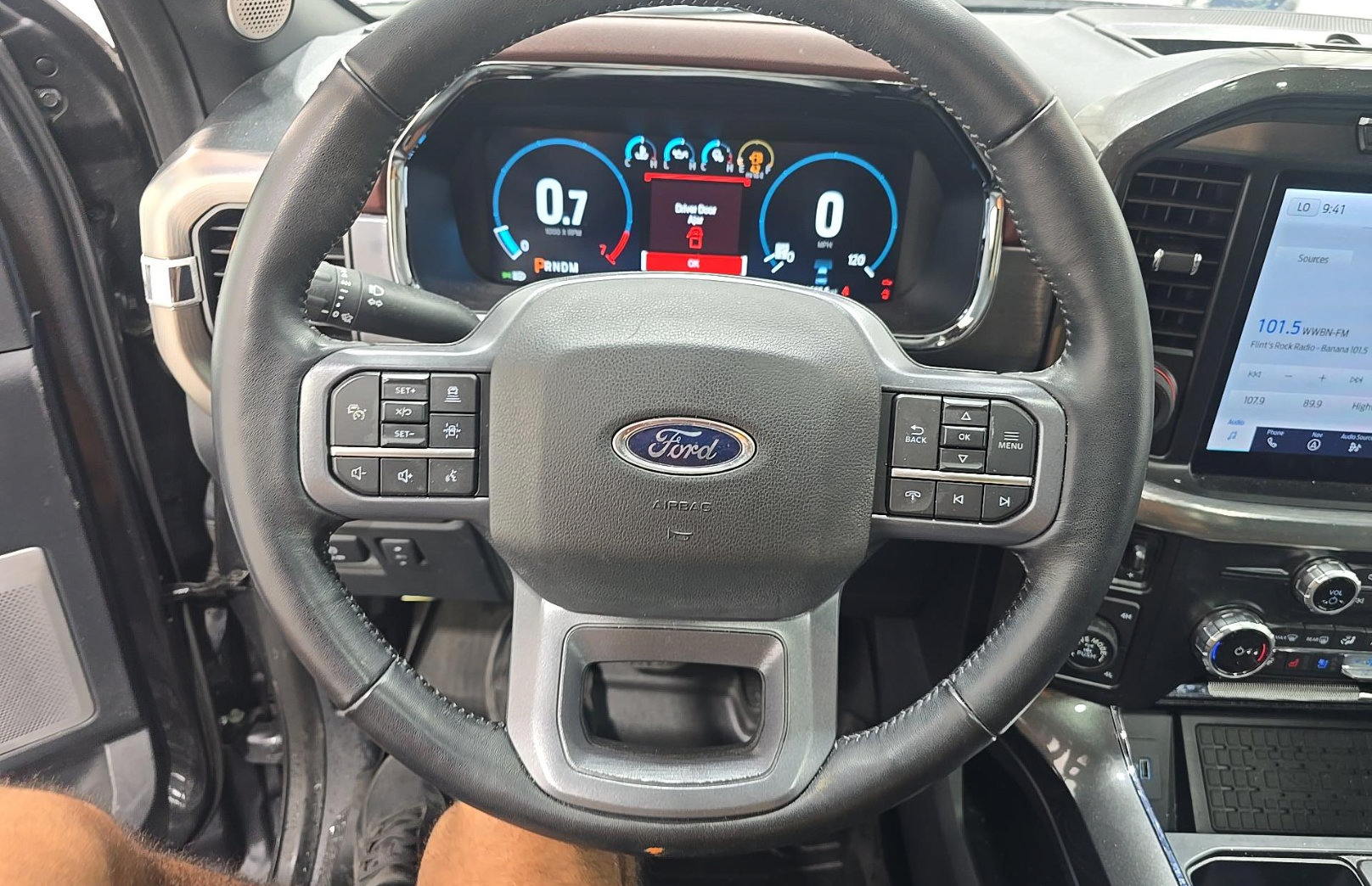 Used 2023 Ford F150 Lariat w/ Equipment Group 502A High AWD/4WD image 10