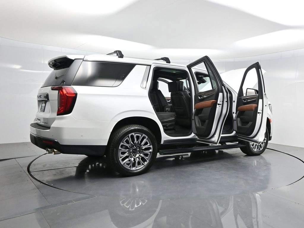 Used 2023 GMC Yukon Denali Ultimate image 4