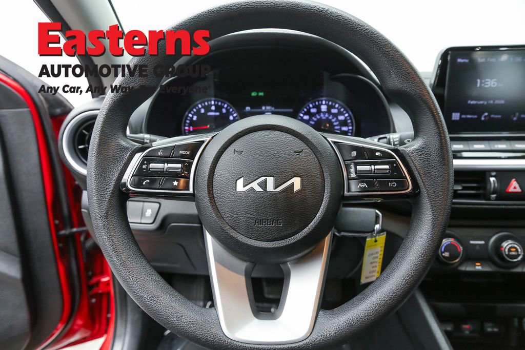 Used 2023 Kia Forte LXS image 10