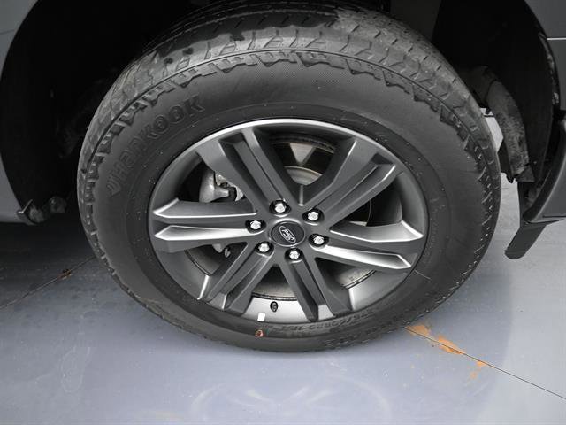 Used 2023 Ford F150 Lariat w/ Equipment Group 502A High image 28