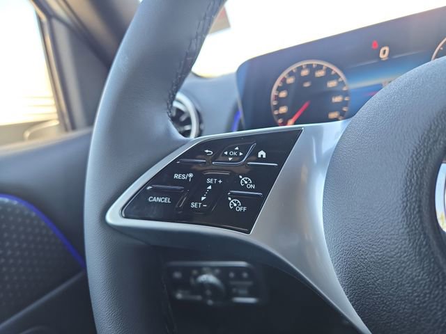 New 2026 Mercedes-Benz GLB 250 4MATIC image 18