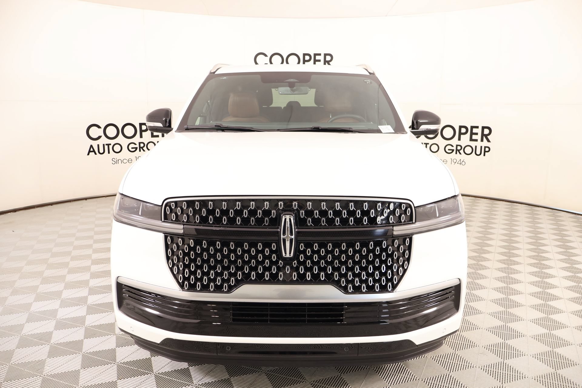 New 2027 Lincoln Navigator Reserve AWD/4WD image 9