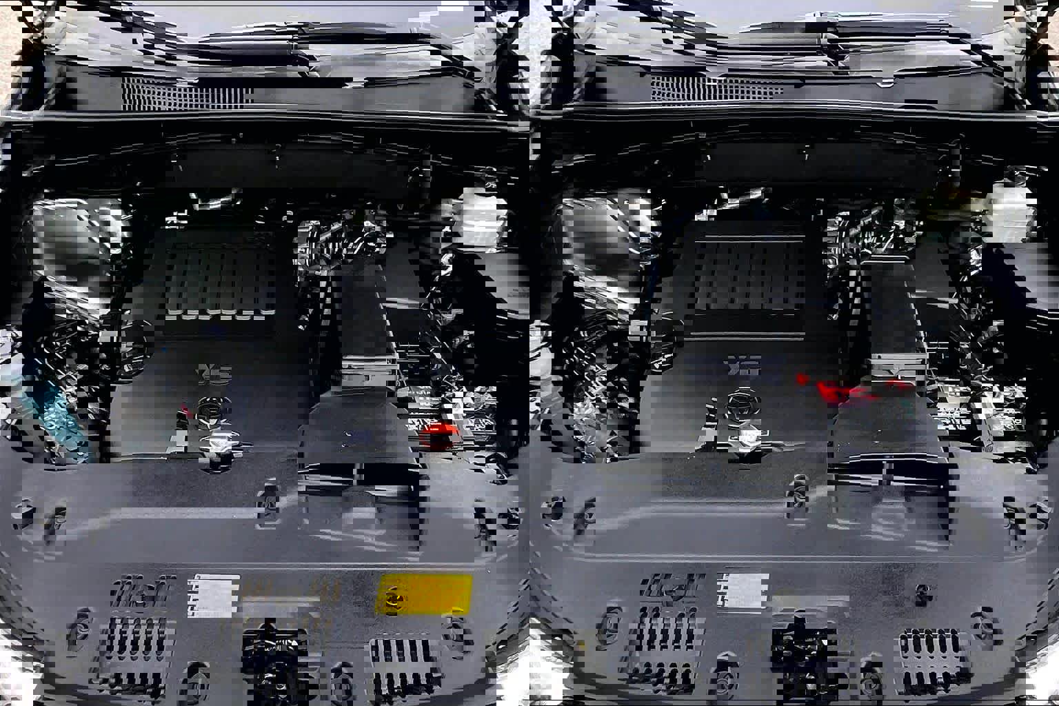 Certified 2016 Toyota Highlander Limited Platinum image 31